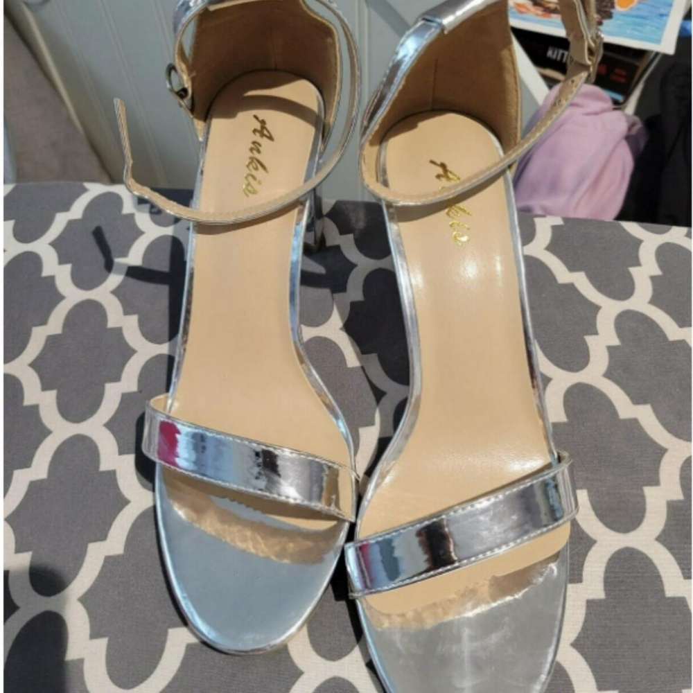 Aerie Silver Heels
